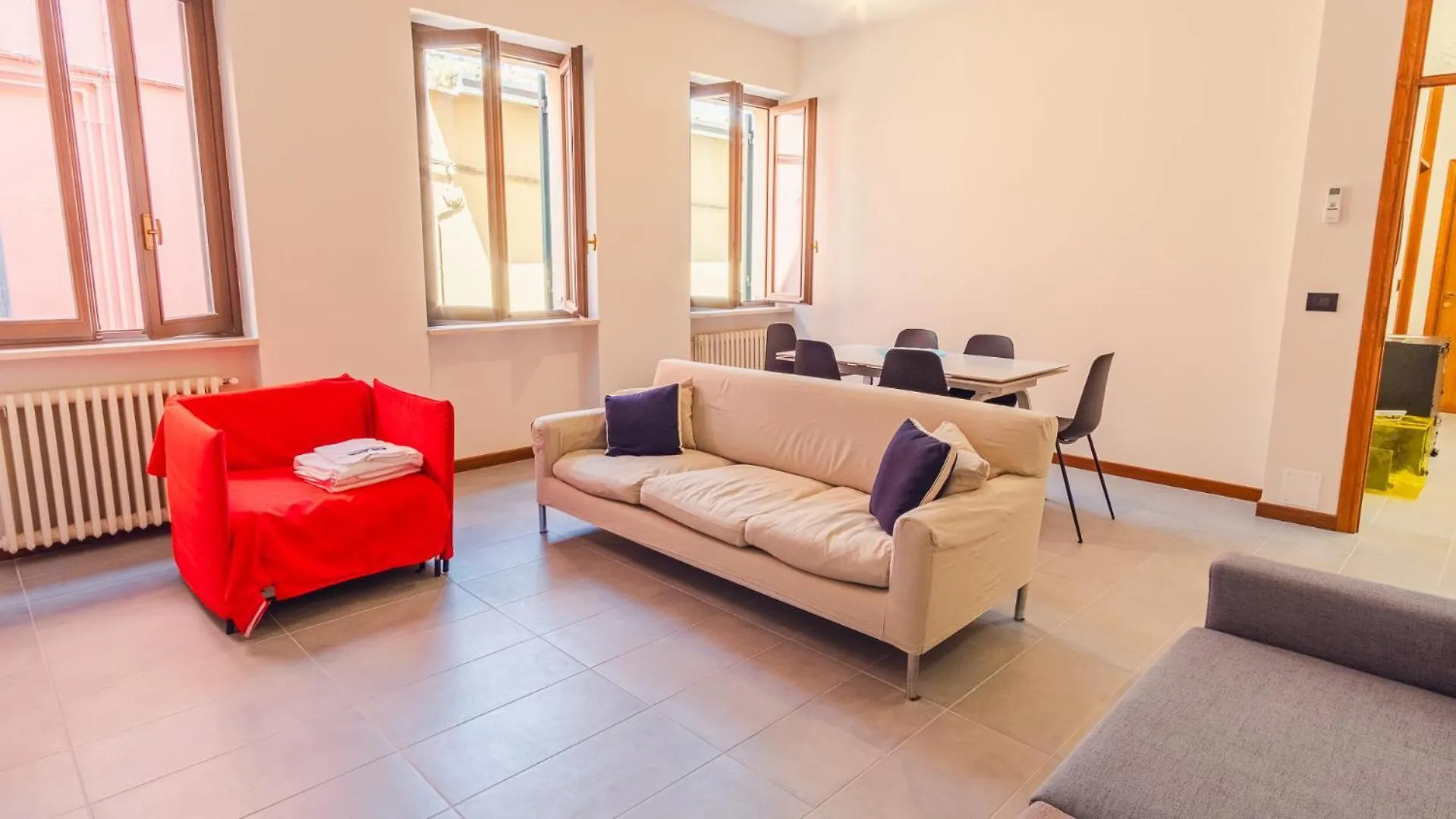 Piazza Garibaldi - Italian Homing Apartman Desenzano del Garda Olaszország